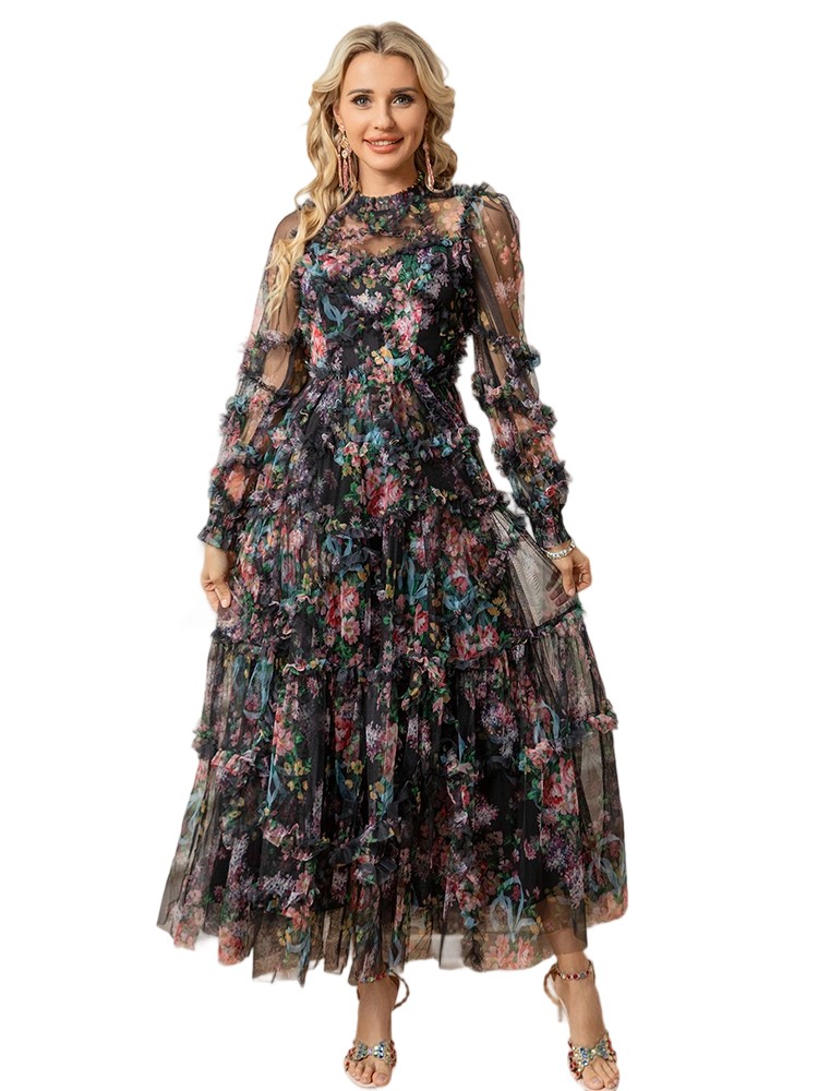 Chic spring-summer long dresses with palace style